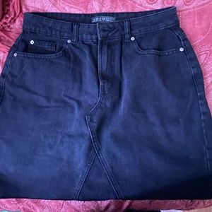 black denim skirt